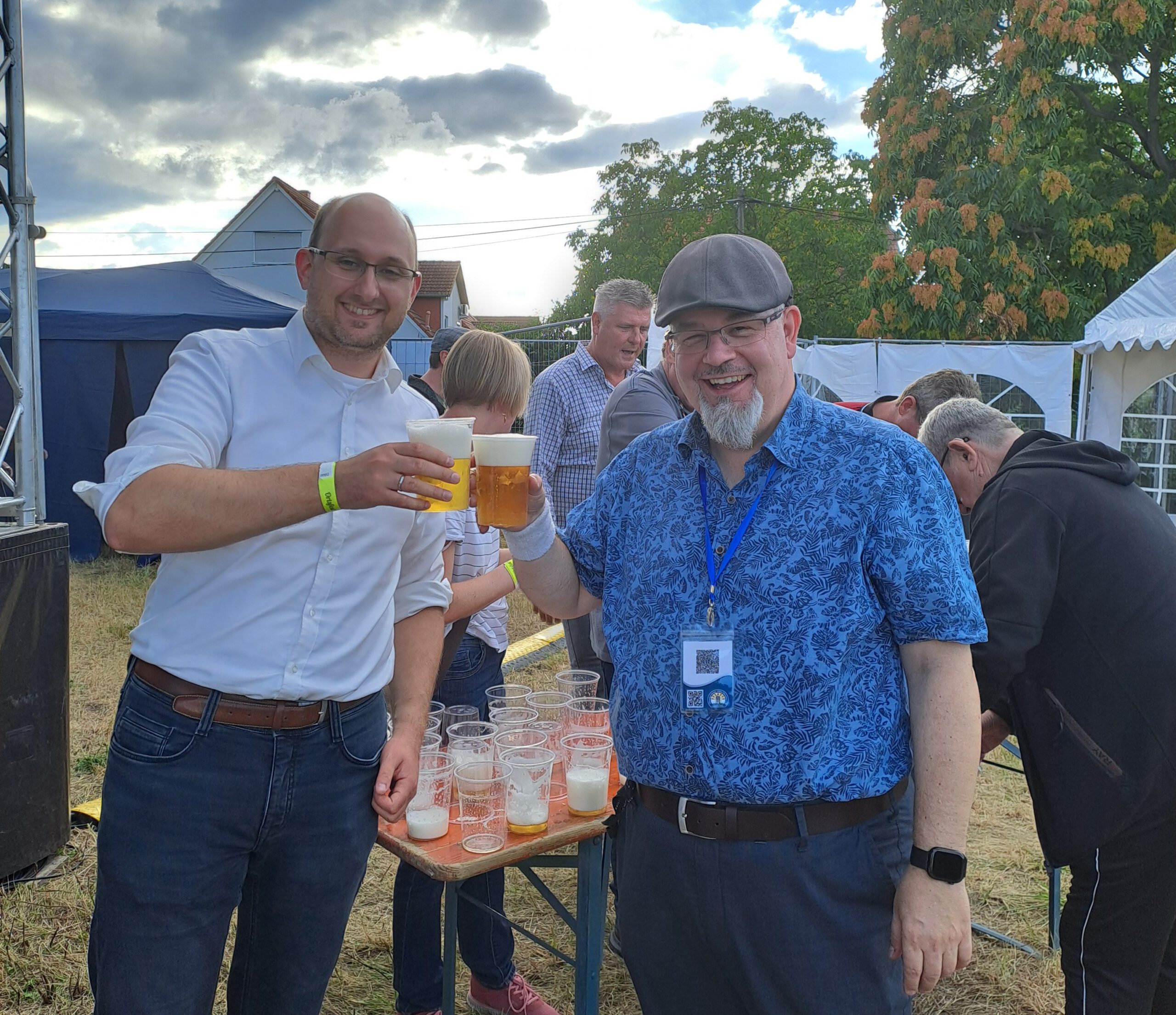Rick Ulbricht MdL auf dem 25. Ortsfest Böhlitz-Ehrenberg mit Denis Achtner